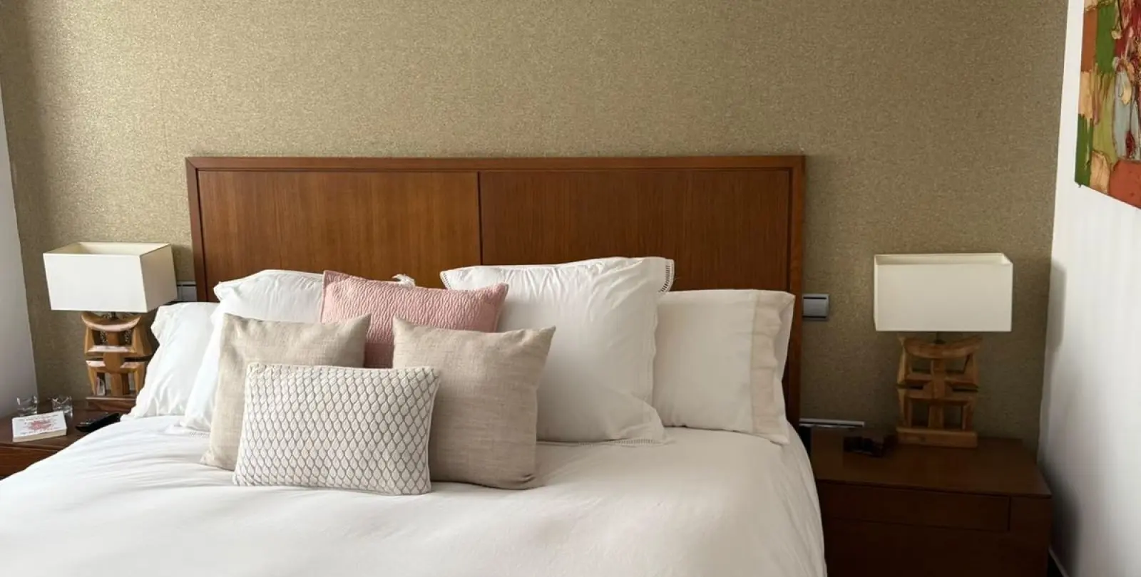 Venta de apartamento en planta media en San Pedro de Alcántara 2