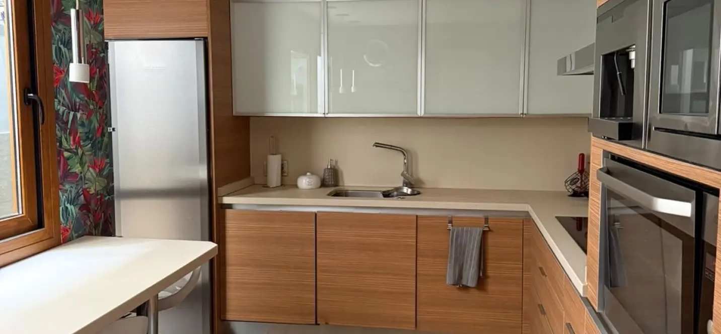 Venta de apartamento en planta media en San Pedro de Alcántara 4