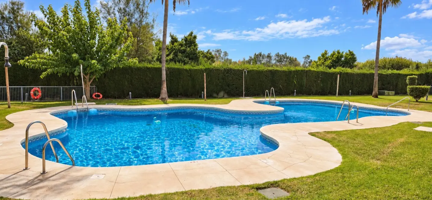 Venta de ático en Casares Playa 2