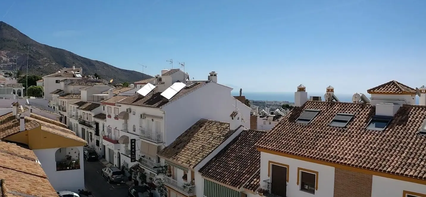 Venta de parcela residencial en Benalmadena Pueblo 3