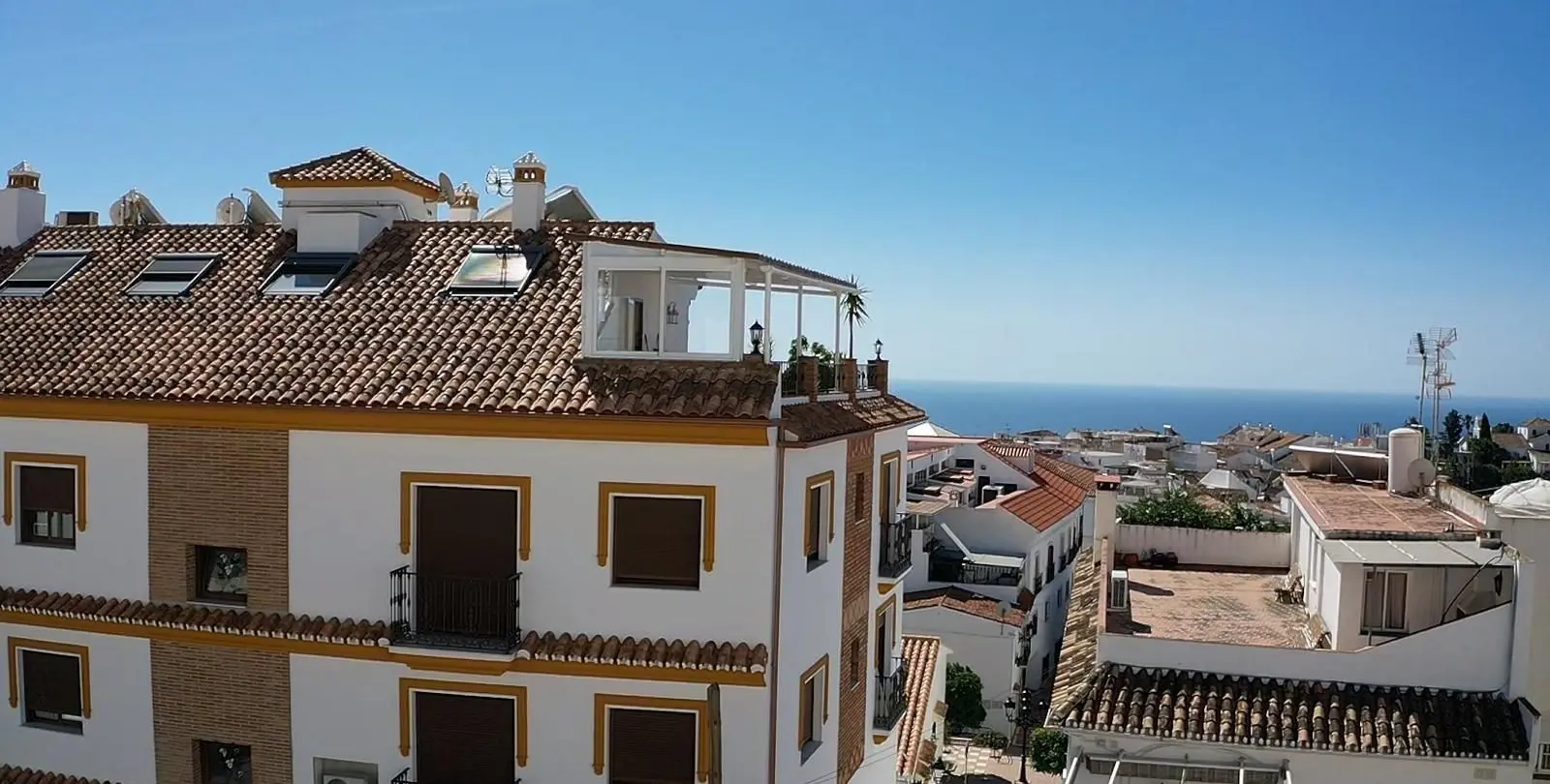 Venta de parcela residencial en Benalmadena Pueblo 8