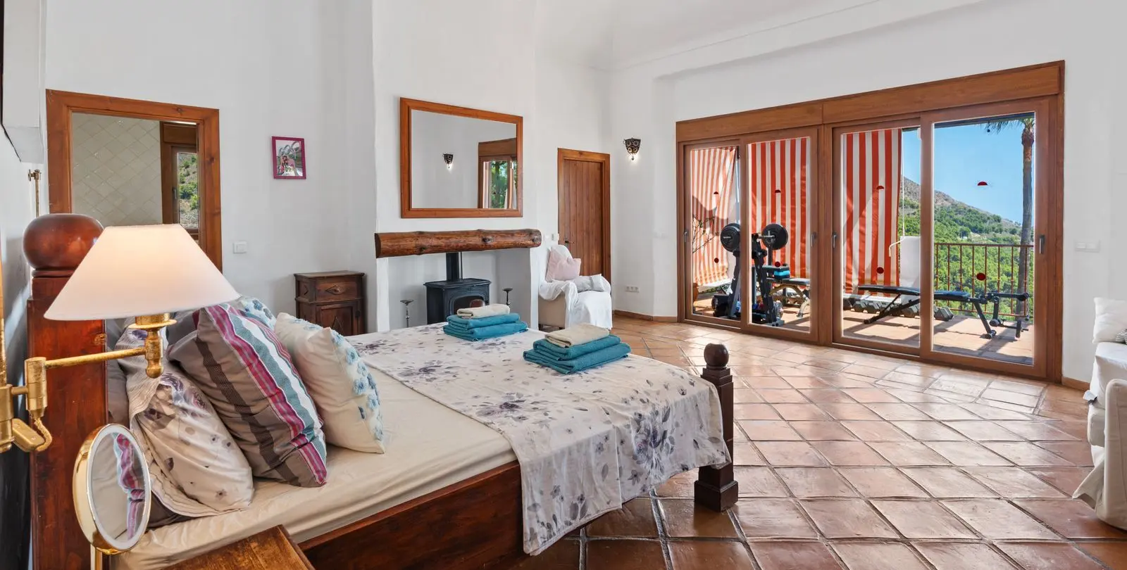 Venta de villa independiente en Frigiliana 22
