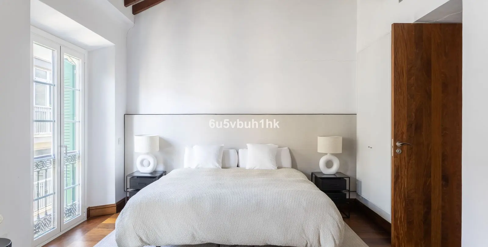 Sale of penthouse in Málaga 4
