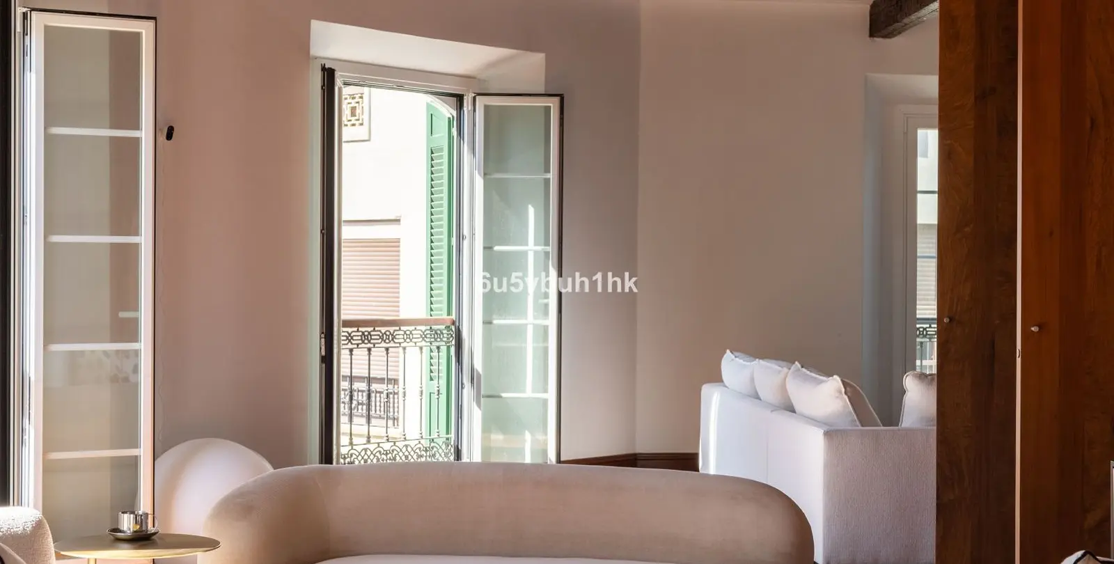 Sale of penthouse in Málaga 7
