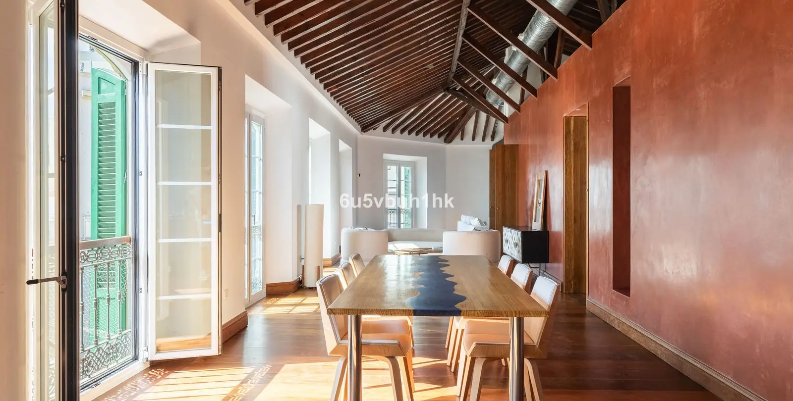 Sale of penthouse in Málaga 9