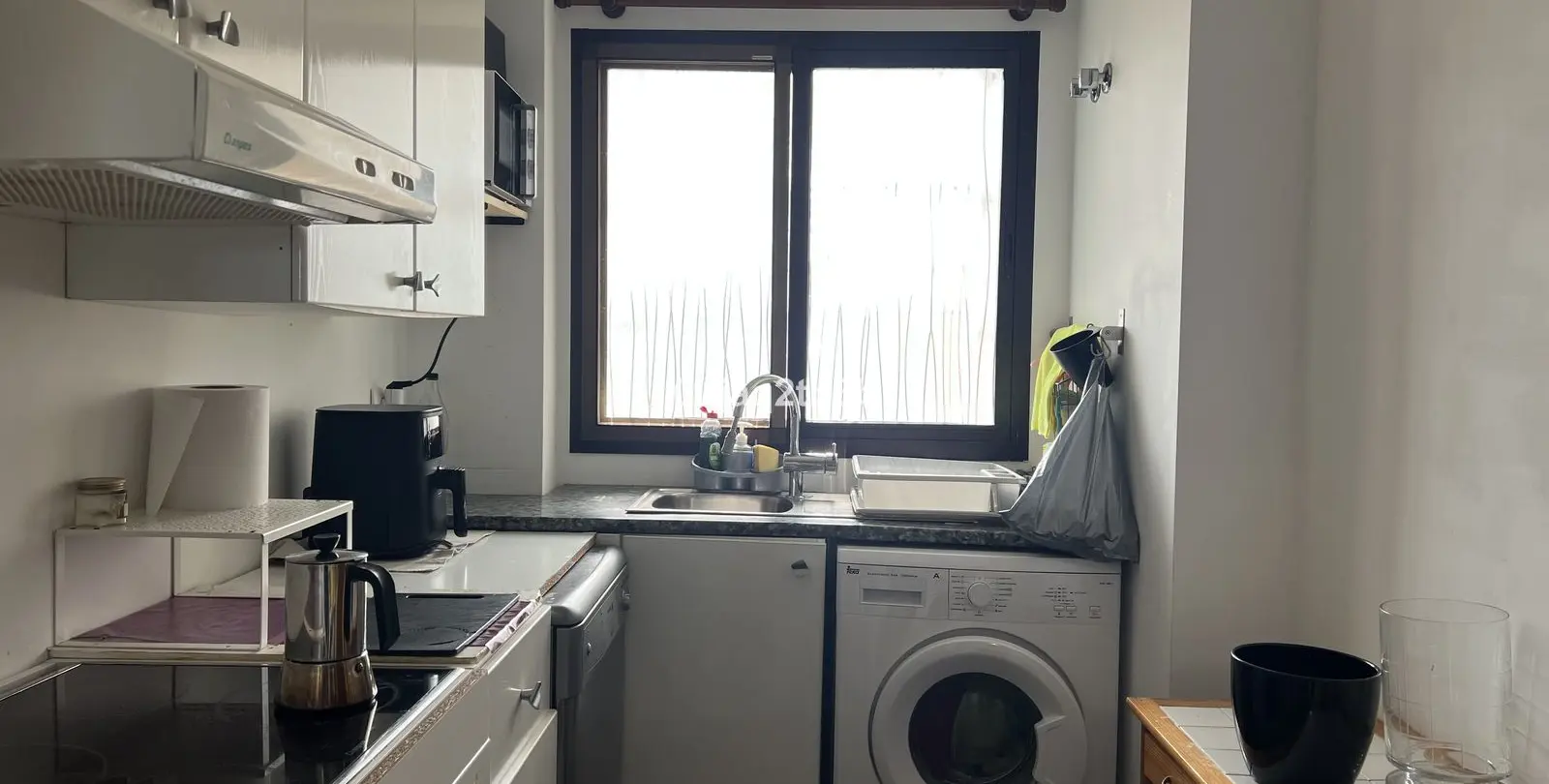 Venta de apartamento en planta media en Estepona 9
