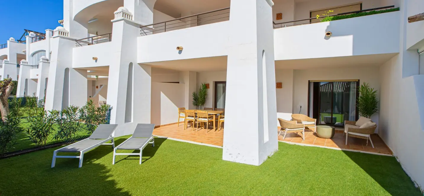 Venta de apartamento en planta baja en Casares Playa 0