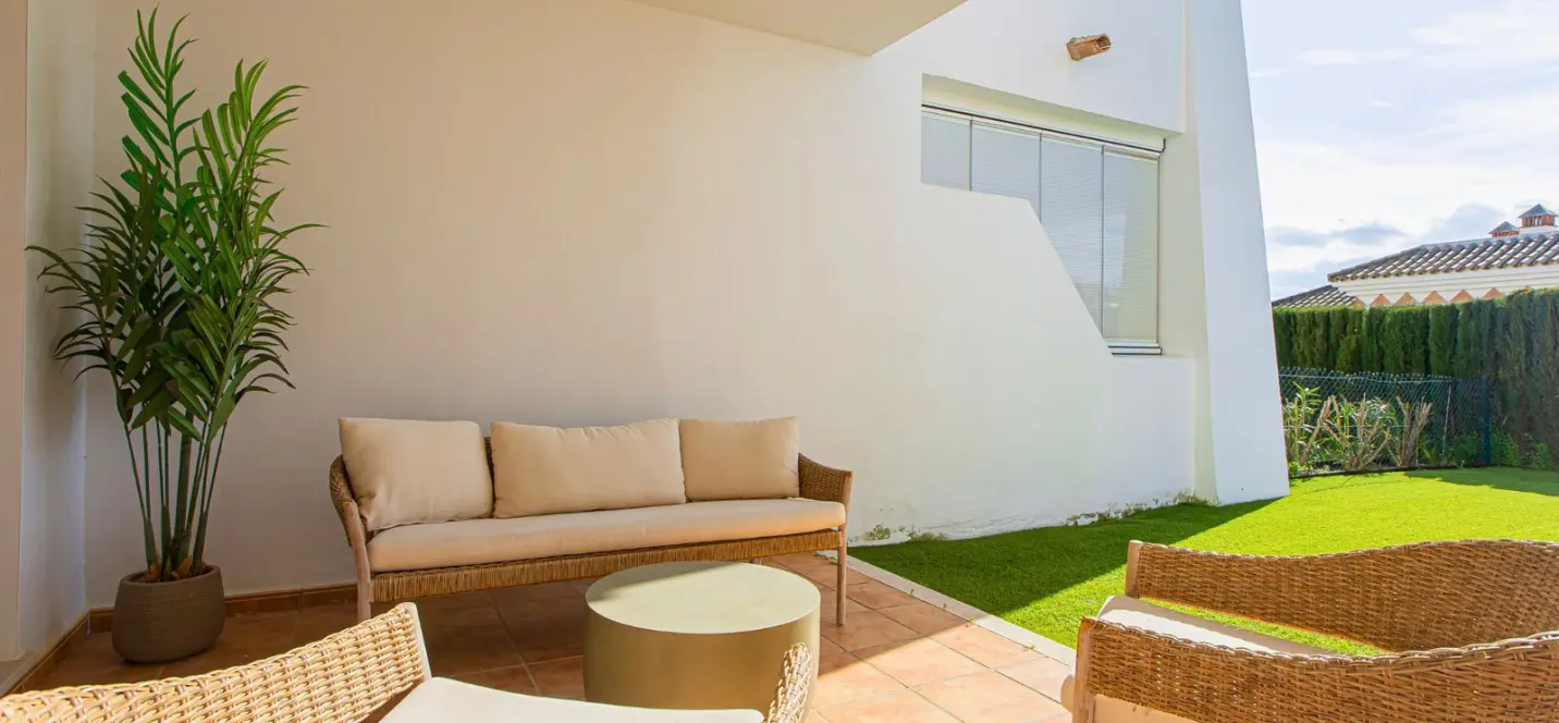 Venta de apartamento en planta baja en Casares Playa 2