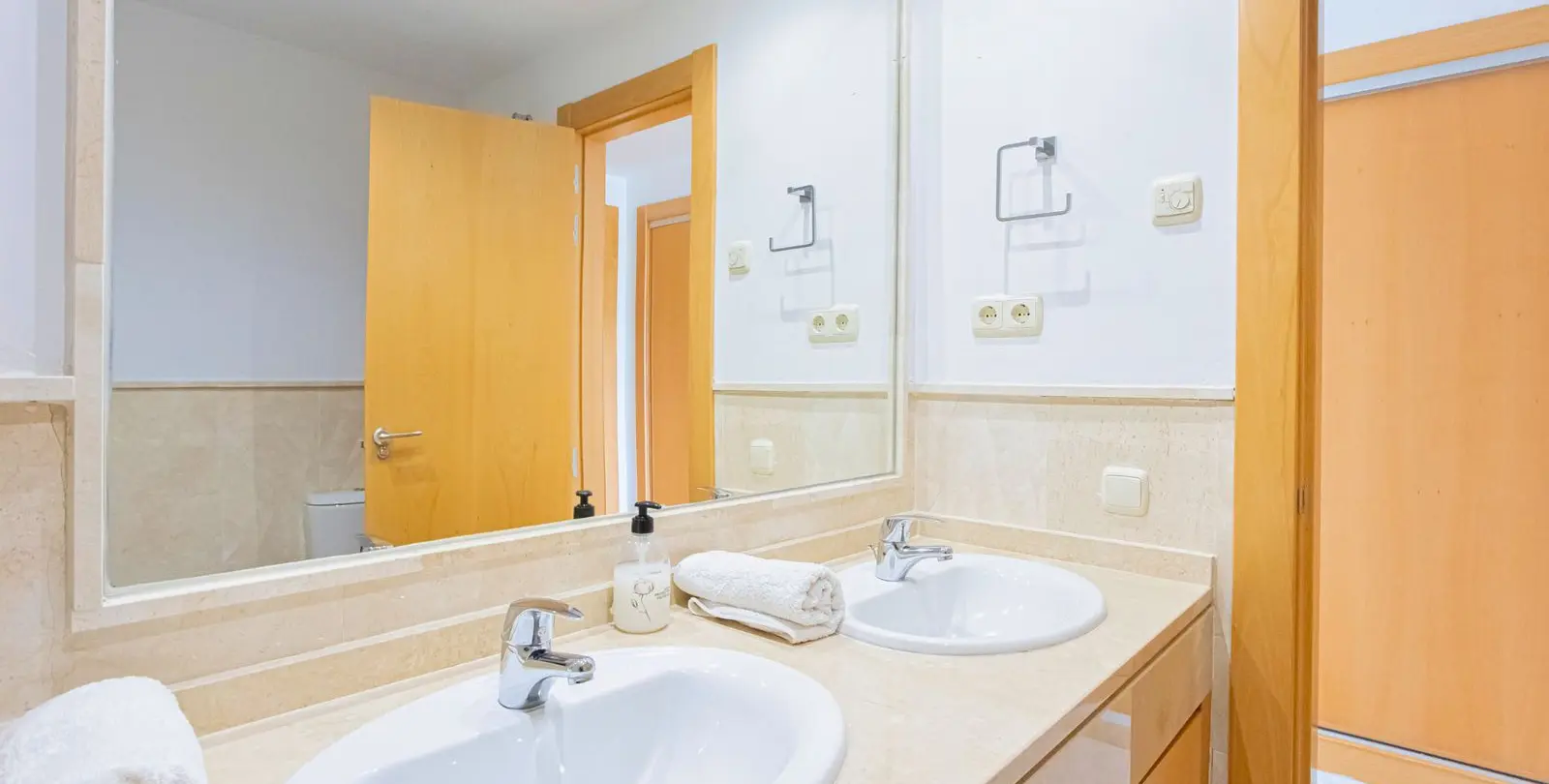 Venta de apartamento en planta baja en Casares Playa 23