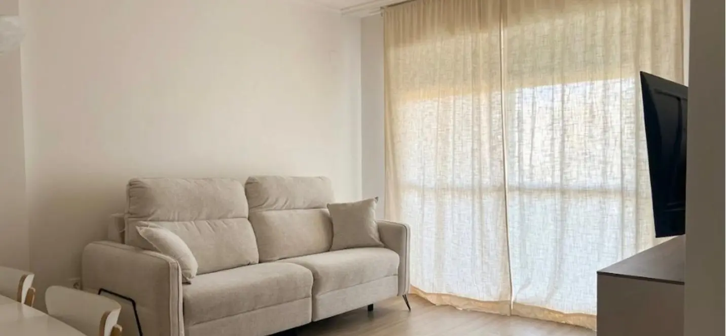 Sale of middle floor apartment in Marbella 3