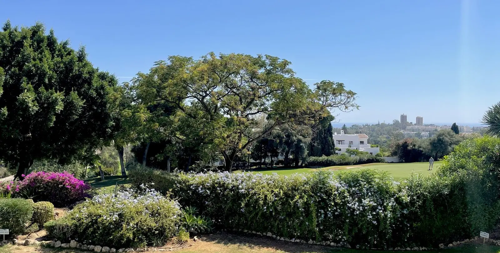 Sale of townhouse in Aloha 4