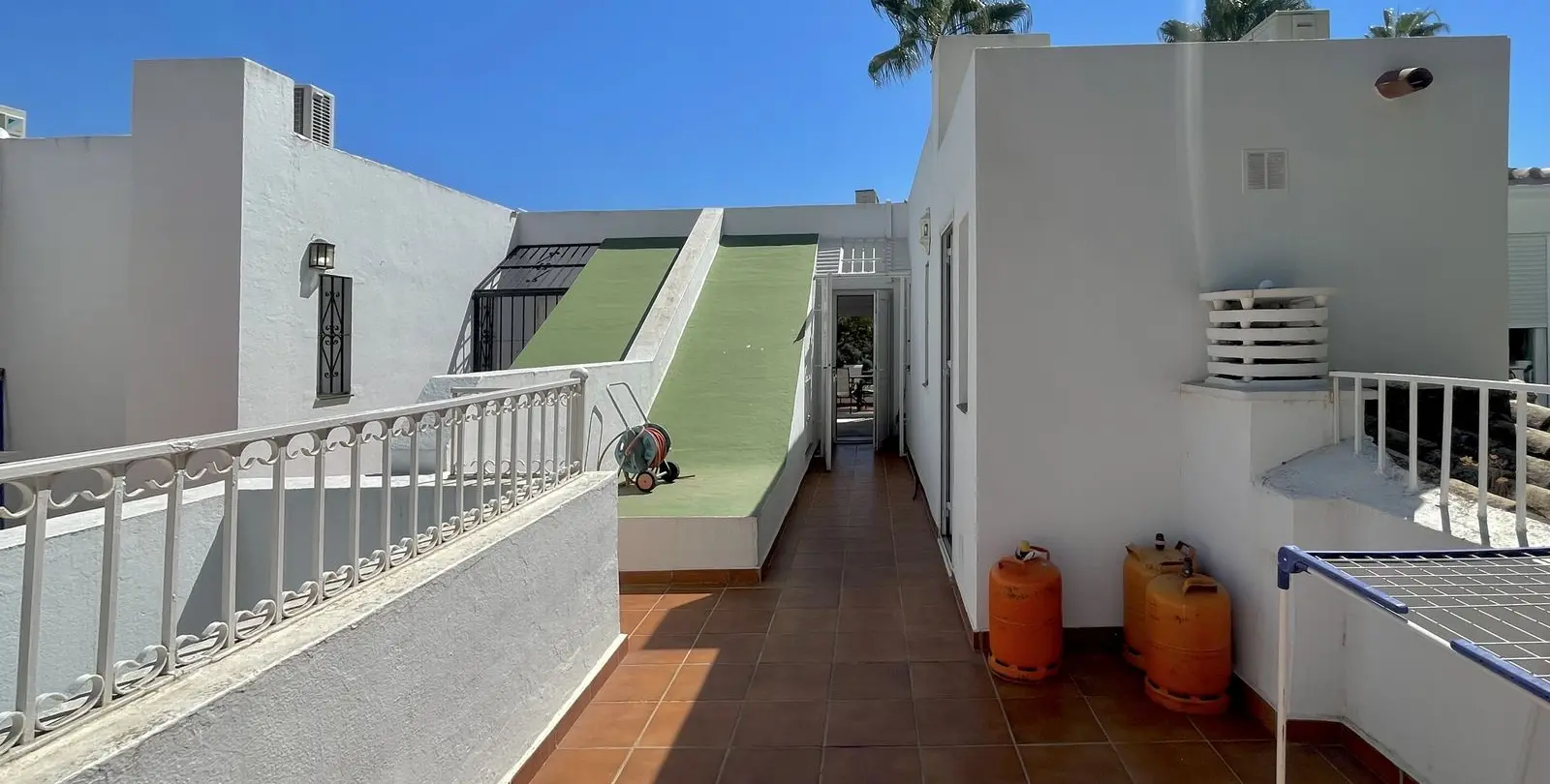Sale of townhouse in Aloha 25