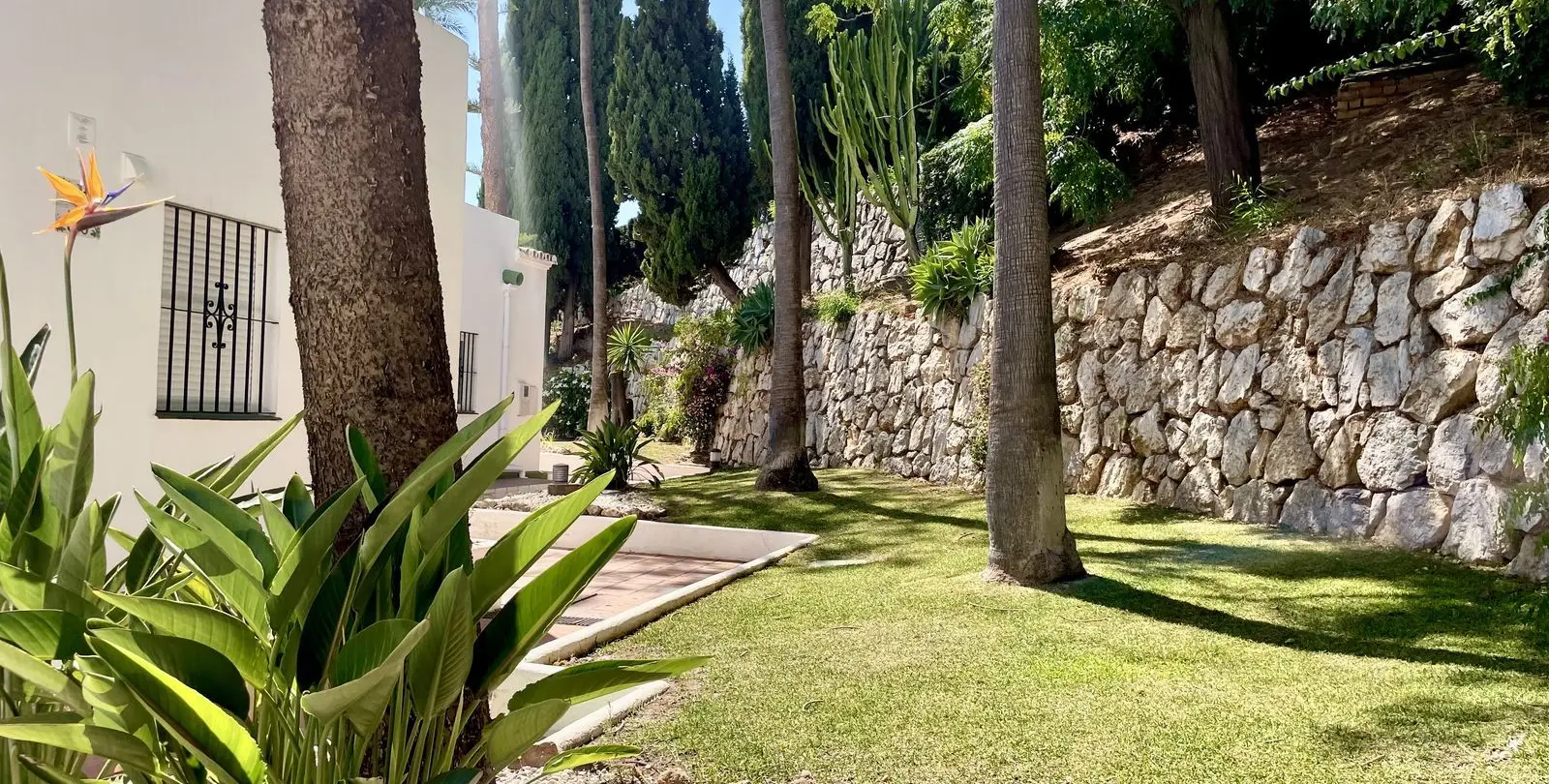 Sale of townhouse in Aloha 41