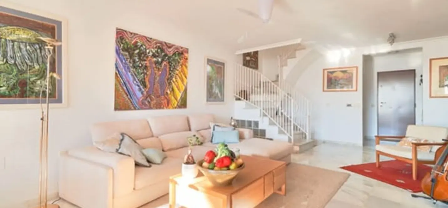Sale of townhouse in Nagüeles 3