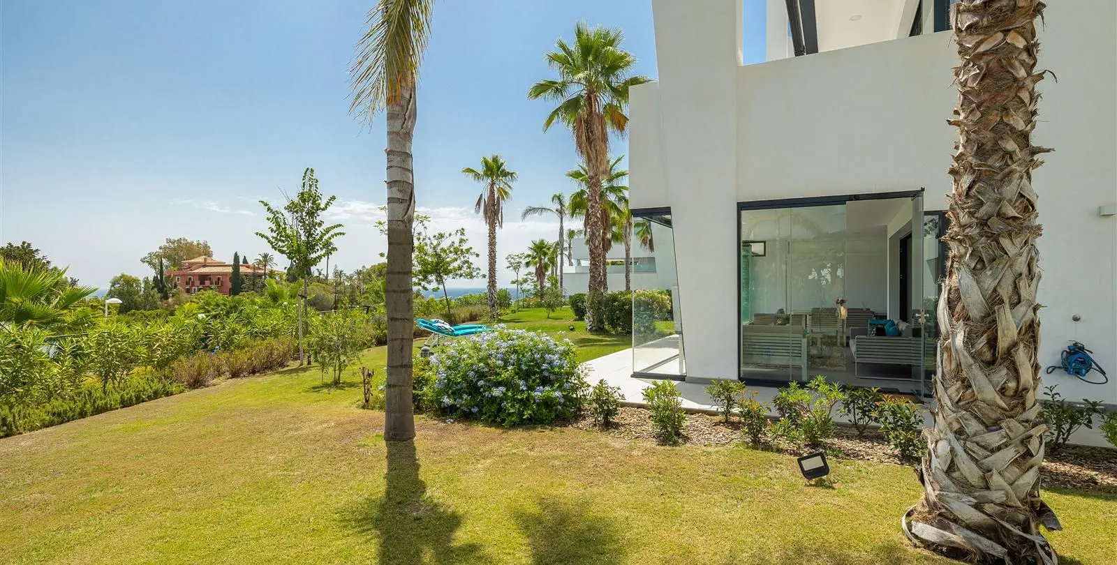 Продажа апартаментов на первом этаже в Estepona 19