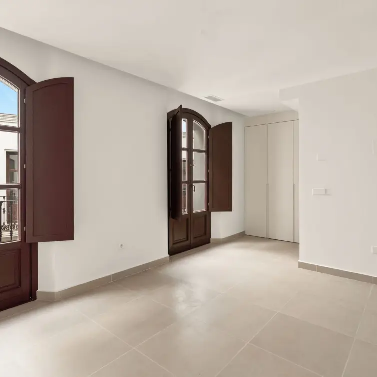 Sale of townhouse in Estepona