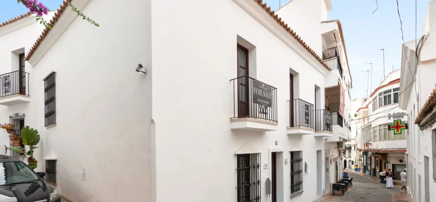 Продажа таунхауса в Estepona 0