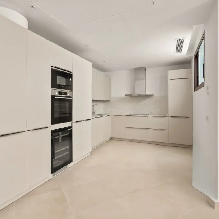 Sale of townhouse in Estepona