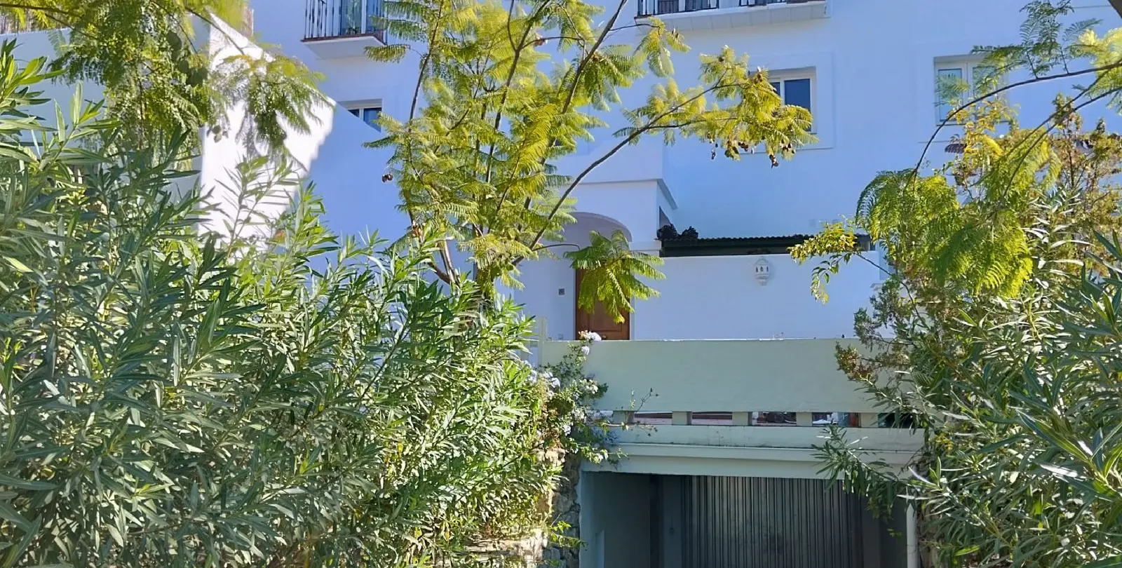 Venta de adosado en Nueva Andalucía 1