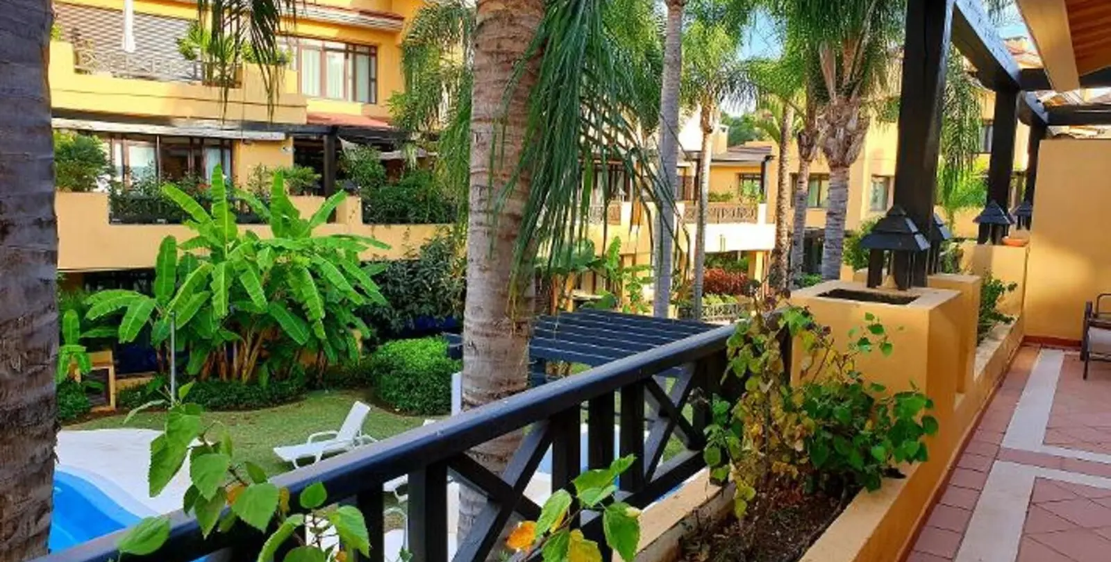 Продажа апартаментов на среднем этаже в Puerto Banús 22