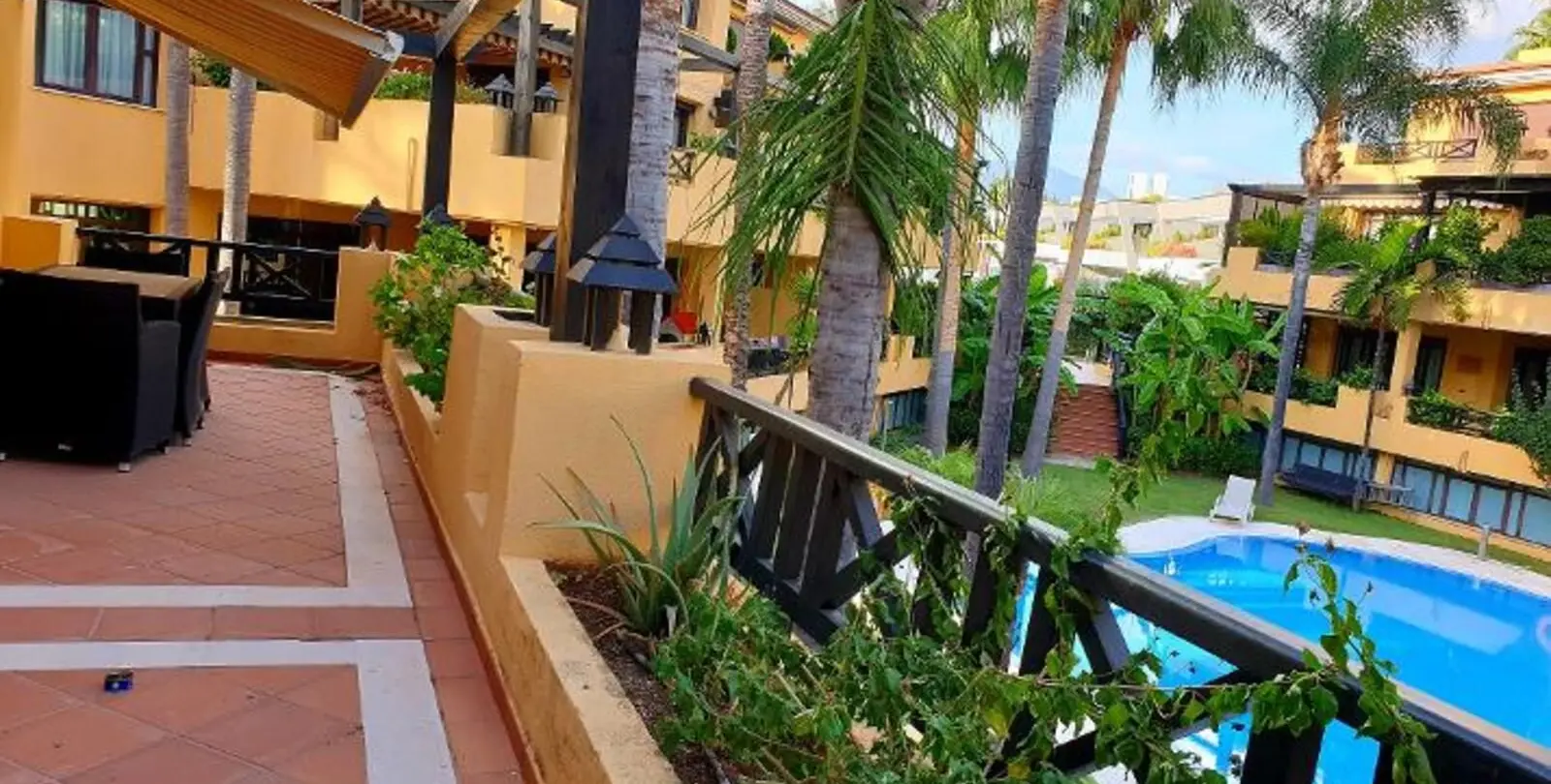 Продажа апартаментов на среднем этаже в Puerto Banús 23