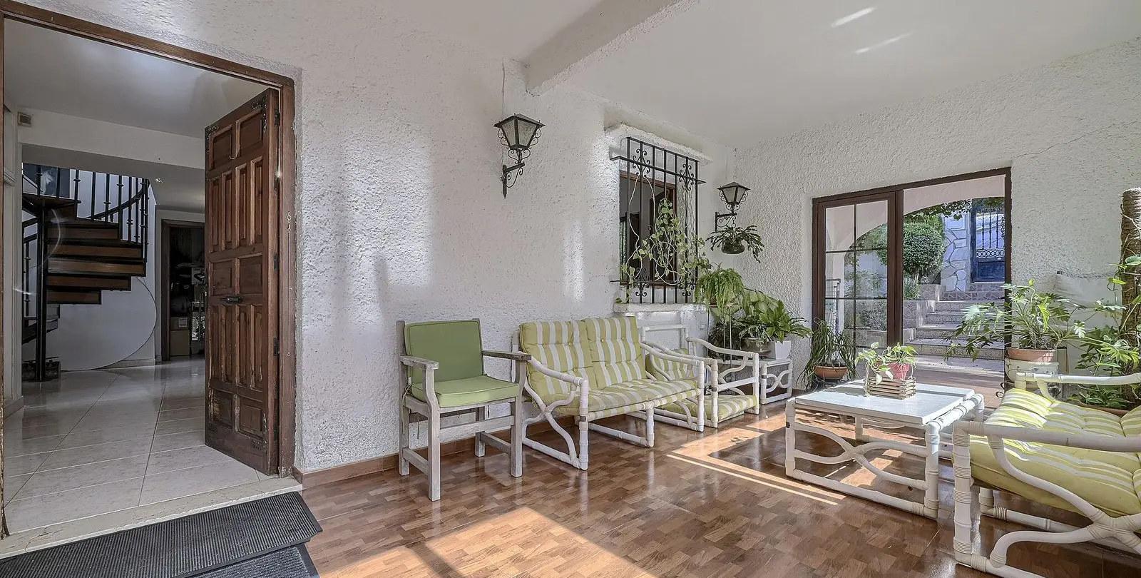 Venta de villa independiente en Elviria 4