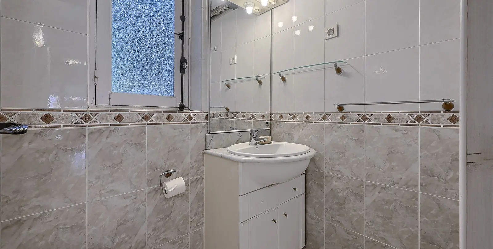 Venta de villa independiente en Elviria 29