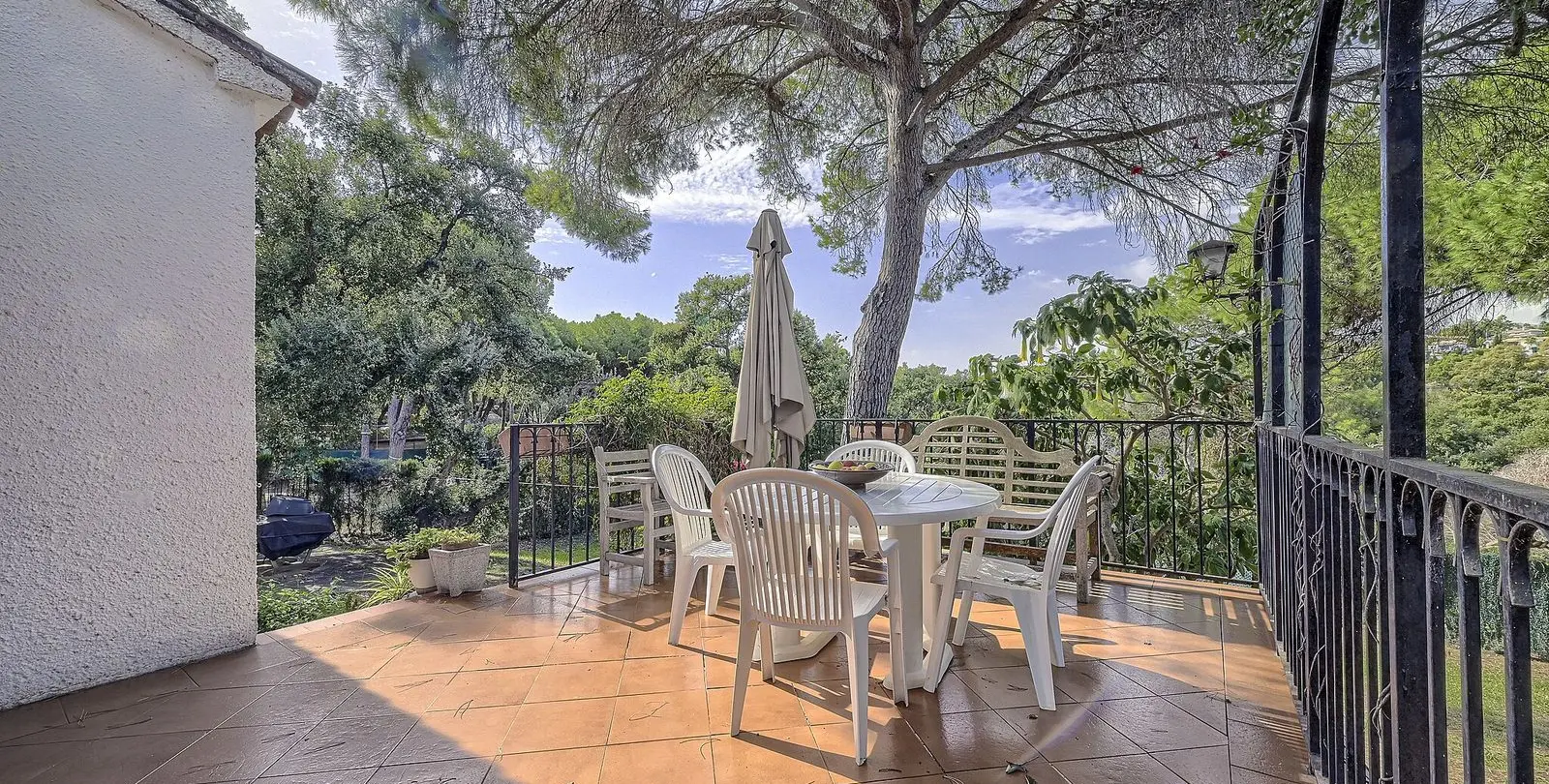 Venta de villa independiente en Elviria 32