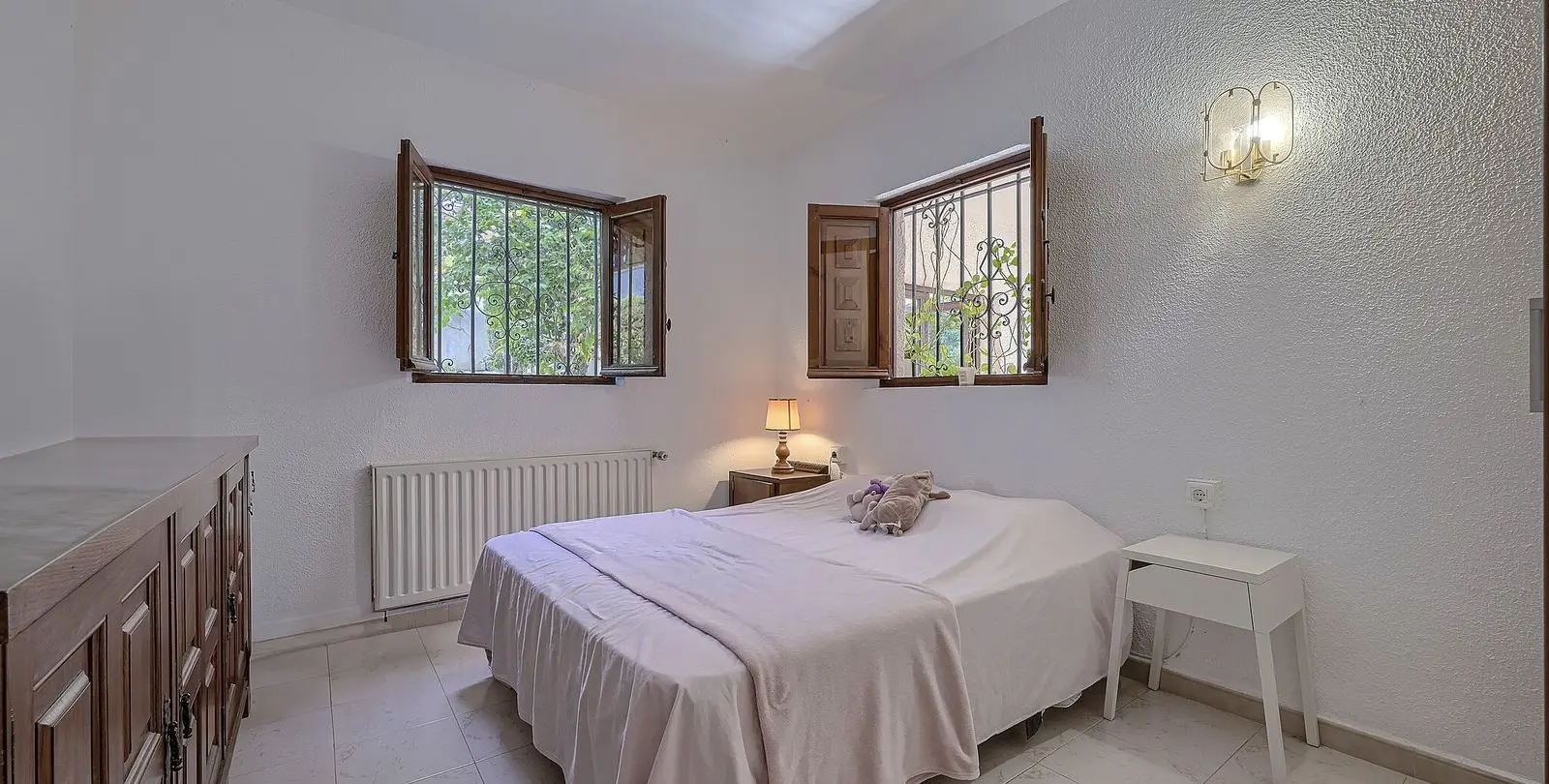 Venta de villa independiente en Elviria 34