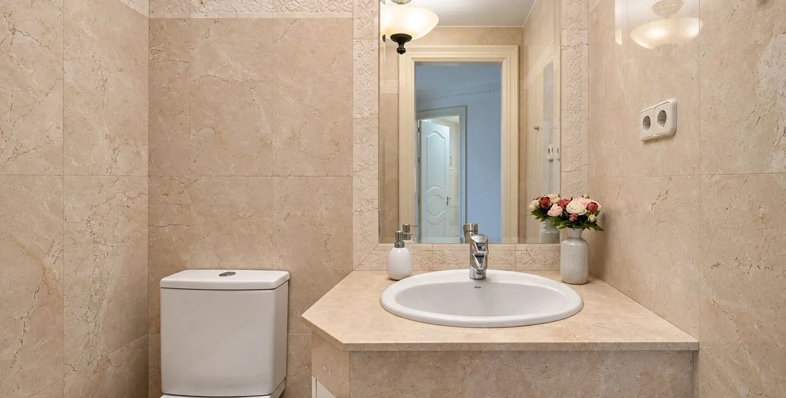 Venta de ático dúplex en Elviria 14