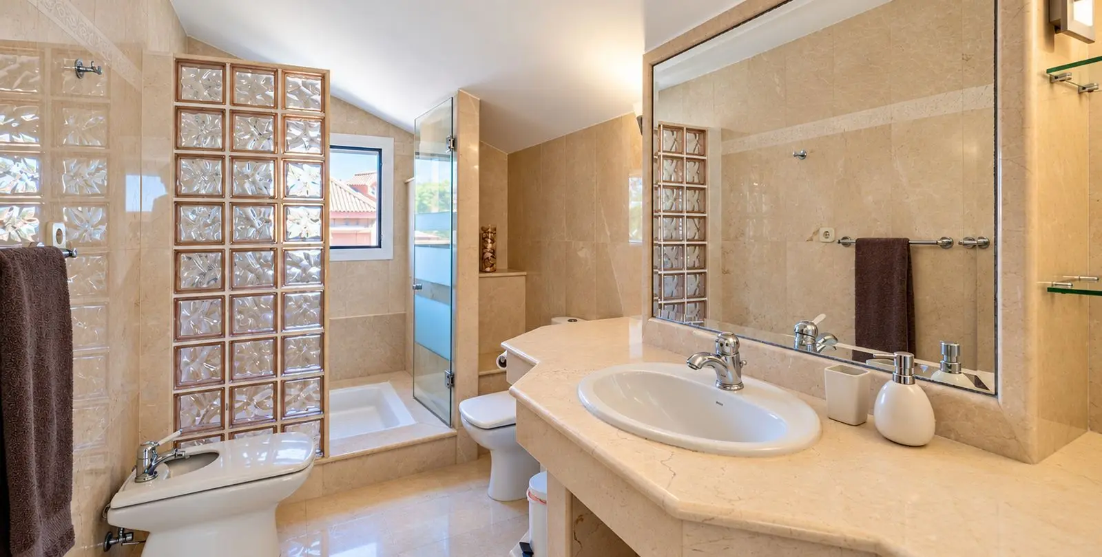 Venta de ático dúplex en Elviria 27