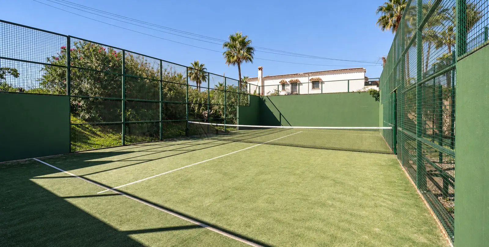 Venta de ático dúplex en Elviria 38