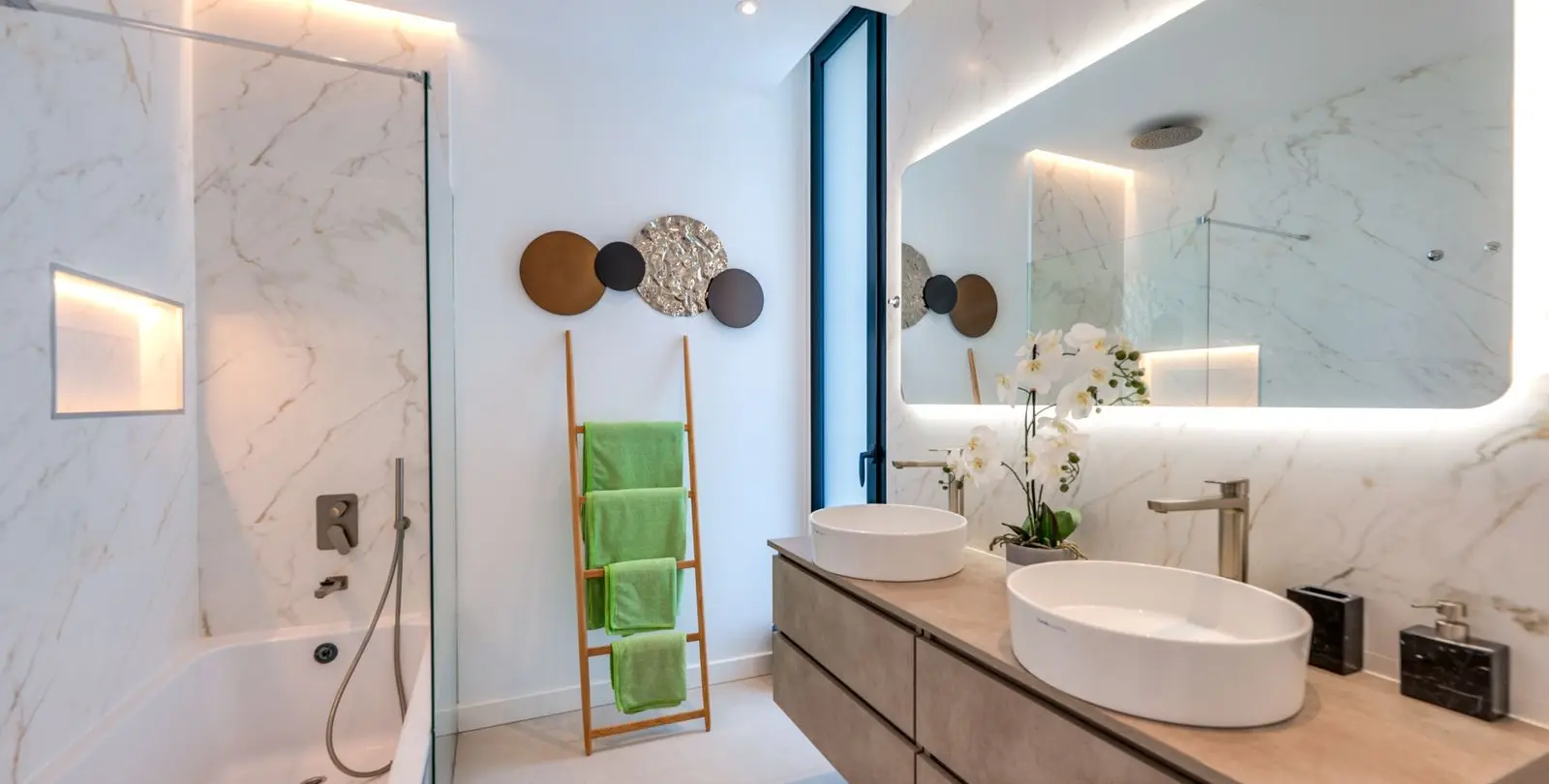 Venta de villa independiente en Estepona 13
