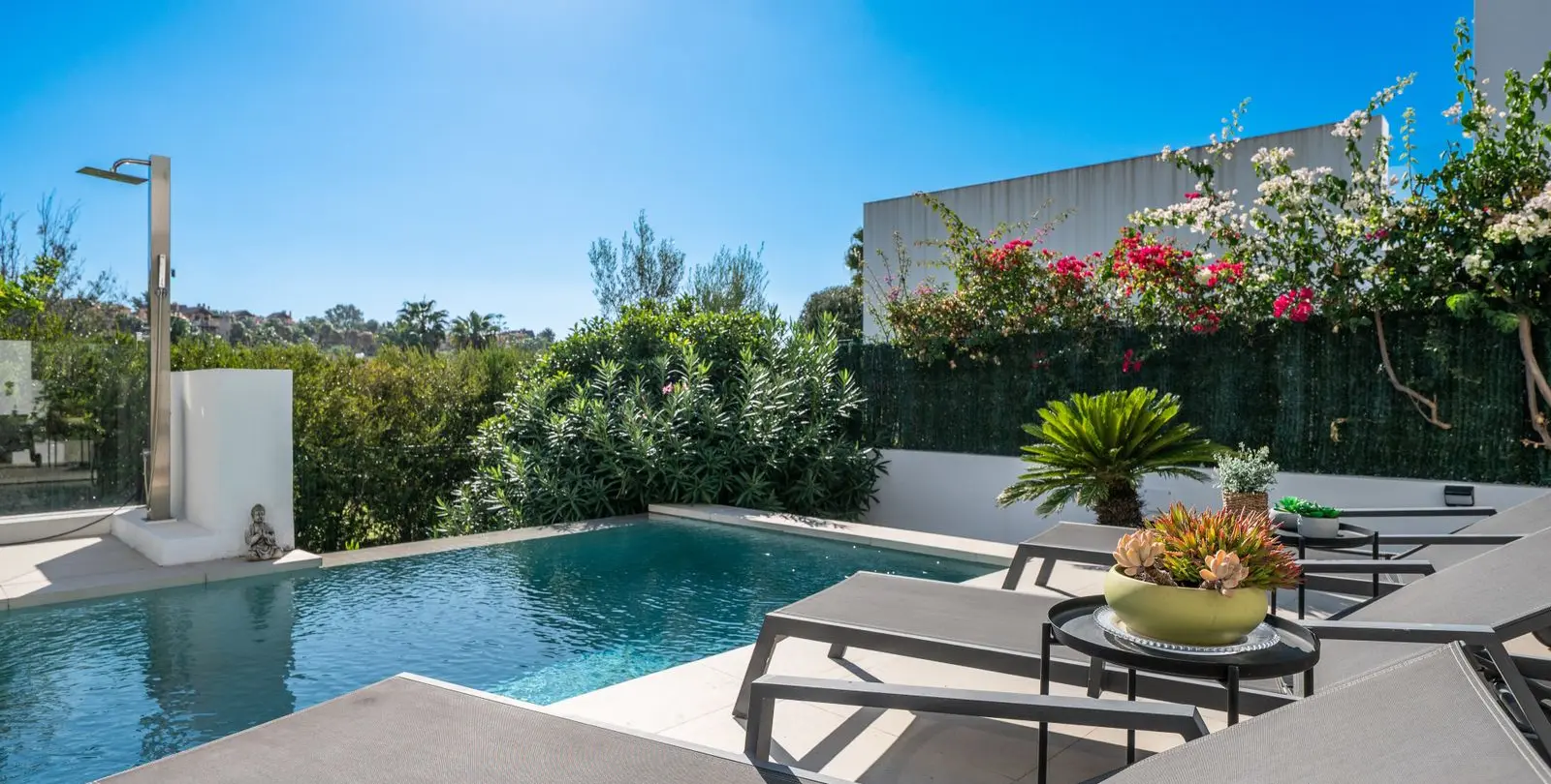 Venta de villa independiente en Estepona 34