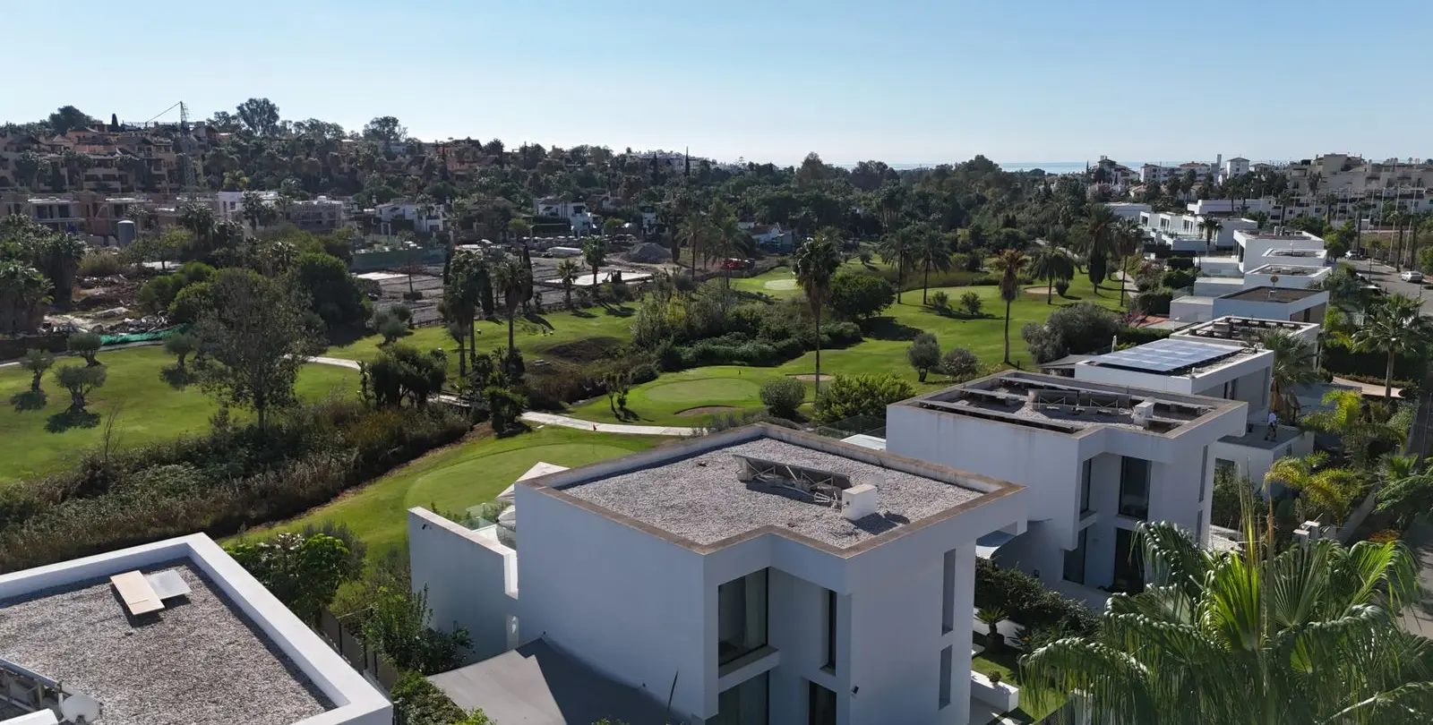 Venta de villa independiente en Estepona 40