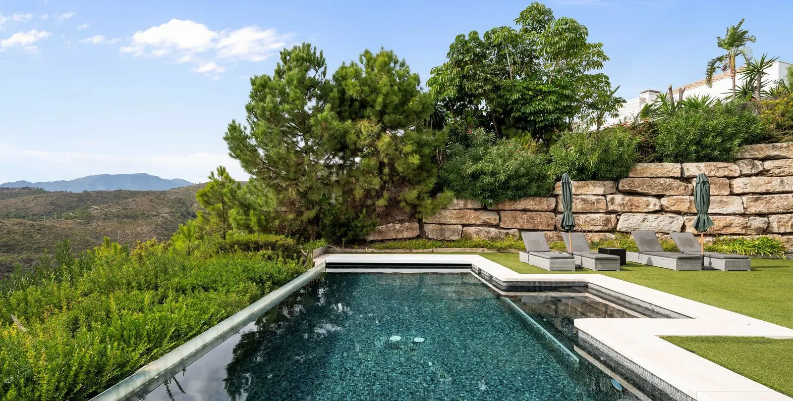 Venta de villa independiente en Benahavís 5