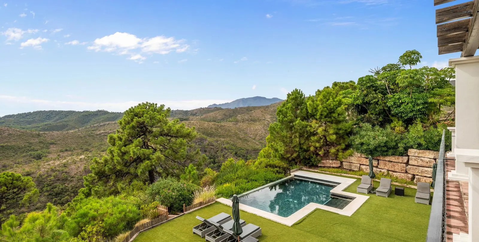 Venta de villa independiente en Benahavís 22