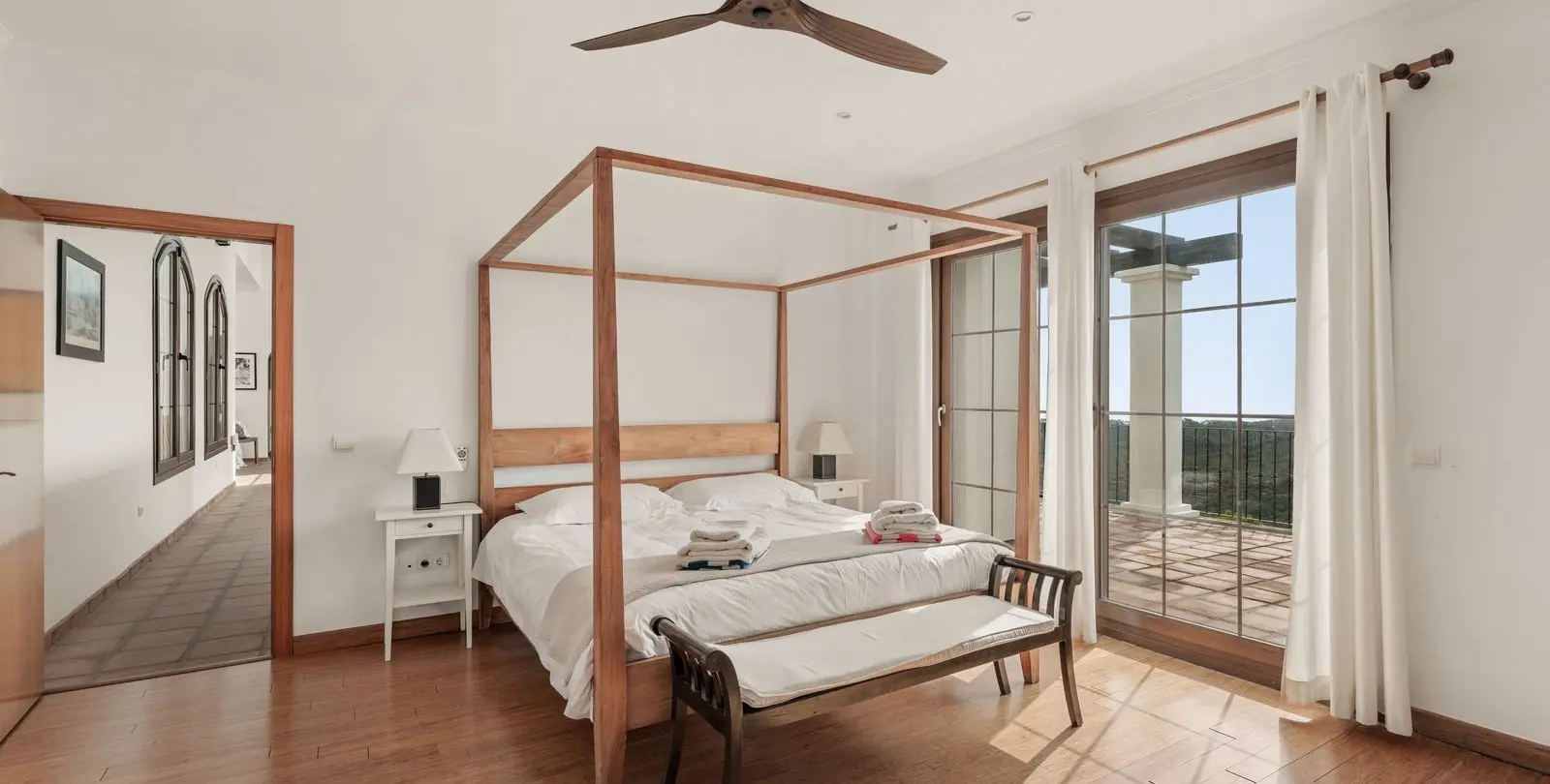 Venta de villa independiente en Benahavís 26