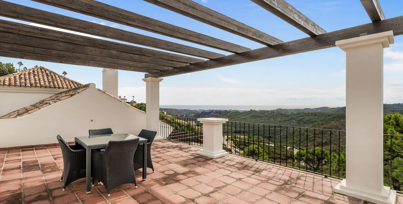 Venta de villa independiente en Benahavís 31