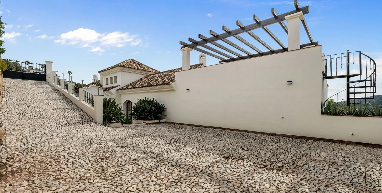 Venta de villa independiente en Benahavís 34