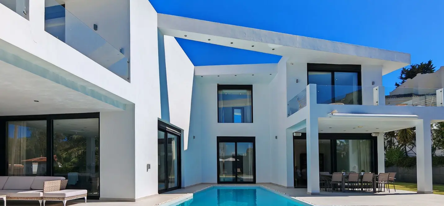 Venta de villa independiente en El Rosario 1