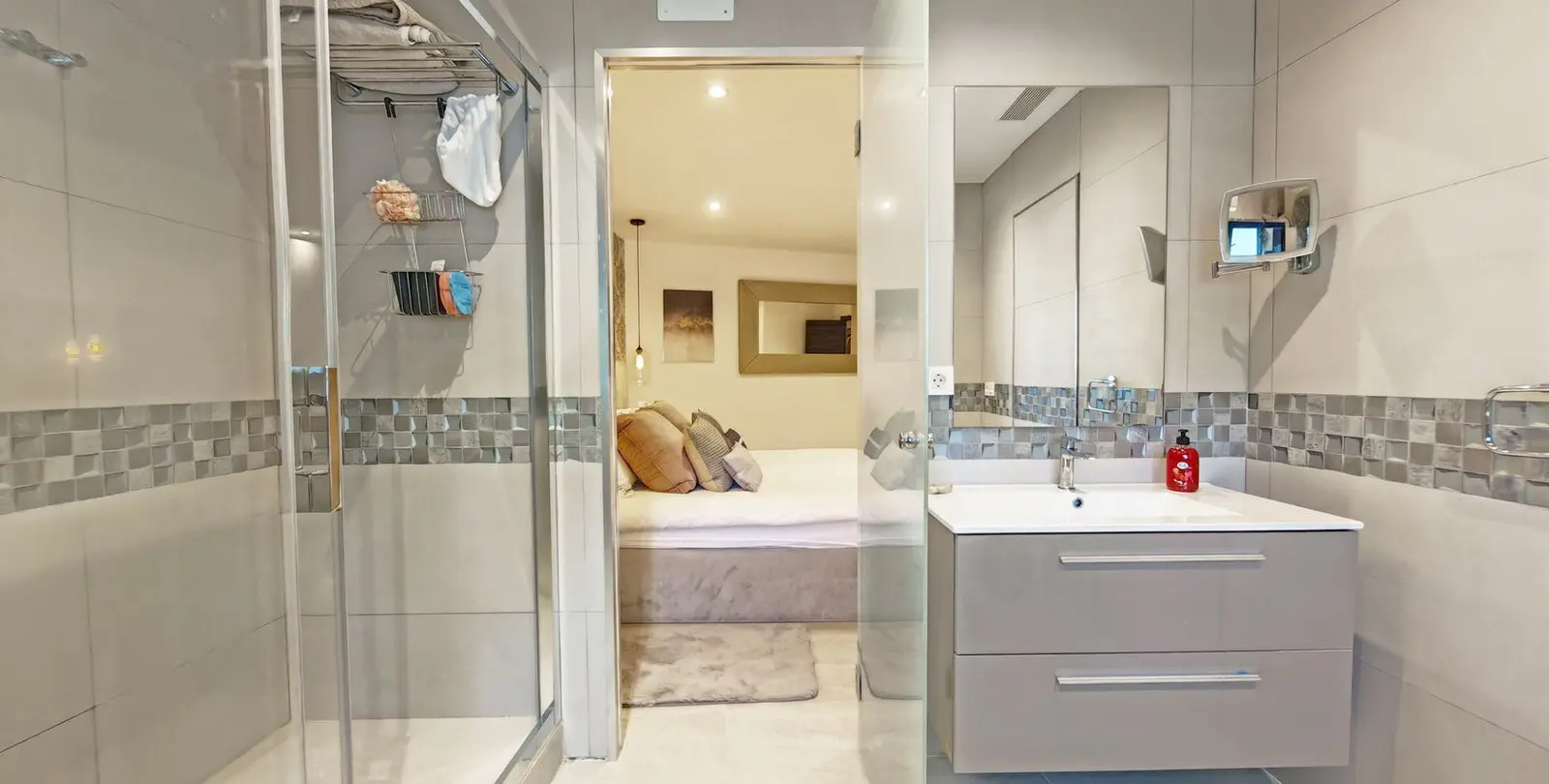 Venta de villa independiente en El Rosario 28