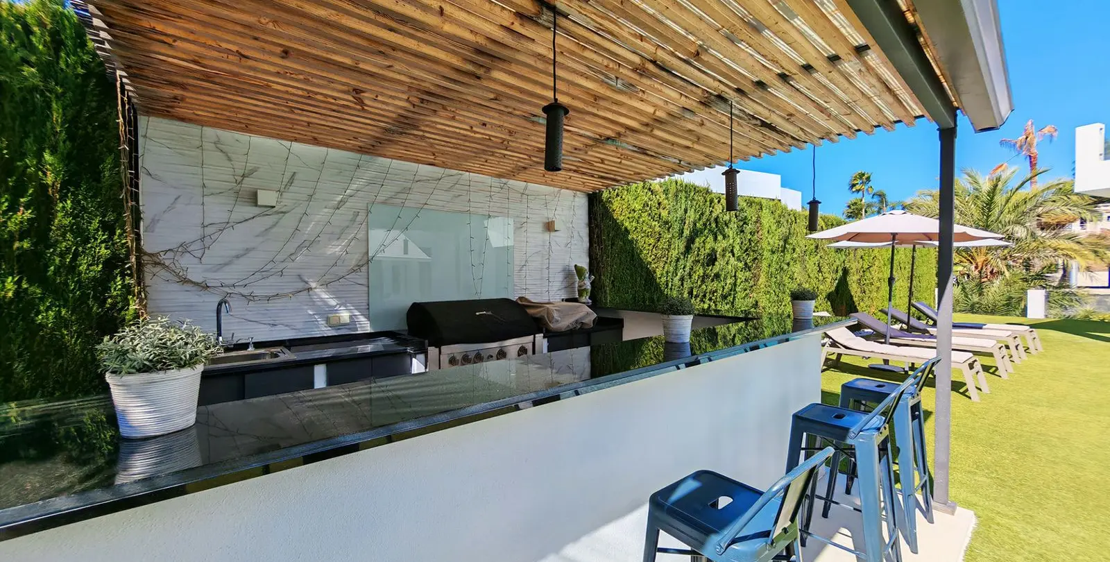 Venta de villa independiente en El Rosario 50
