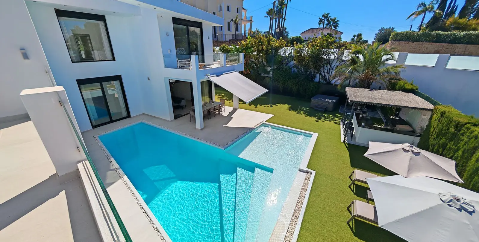 Venta de villa independiente en El Rosario 56