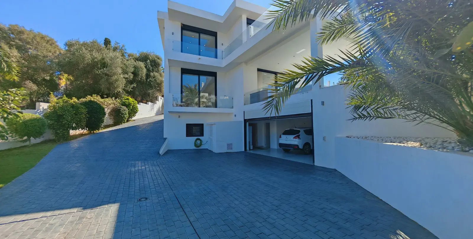 Venta de villa independiente en El Rosario 58
