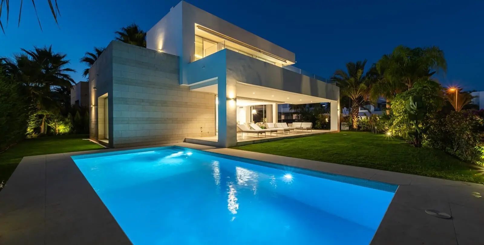 Продажа  отдельно стоящей виллы в Marbella 1