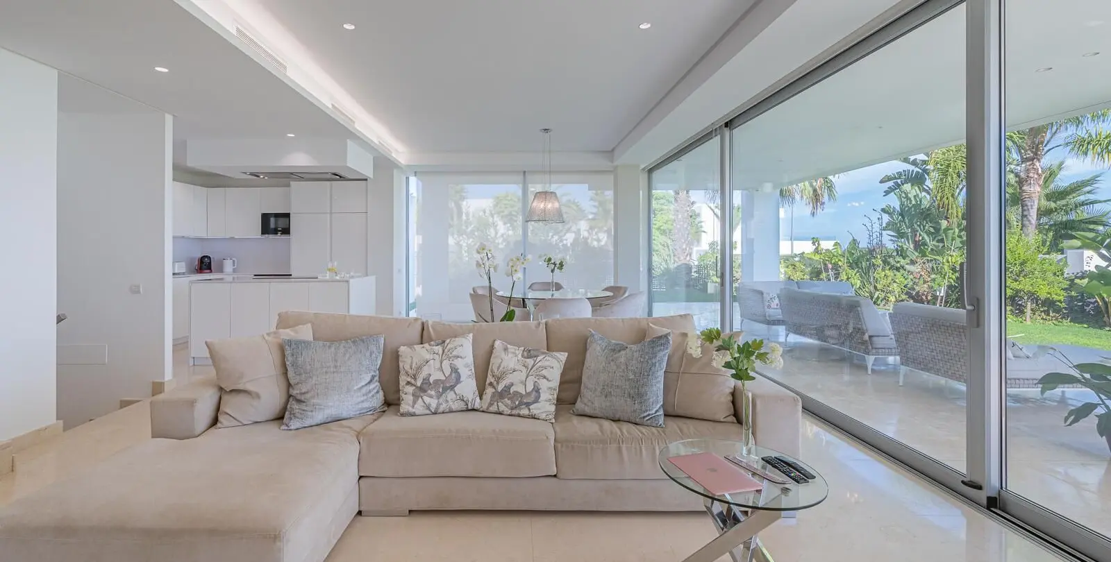 Продажа  отдельно стоящей виллы в Marbella 2