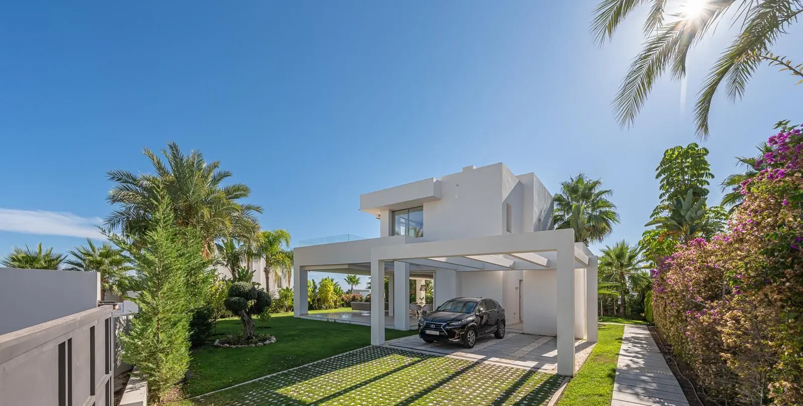 Продажа  отдельно стоящей виллы в Marbella 43