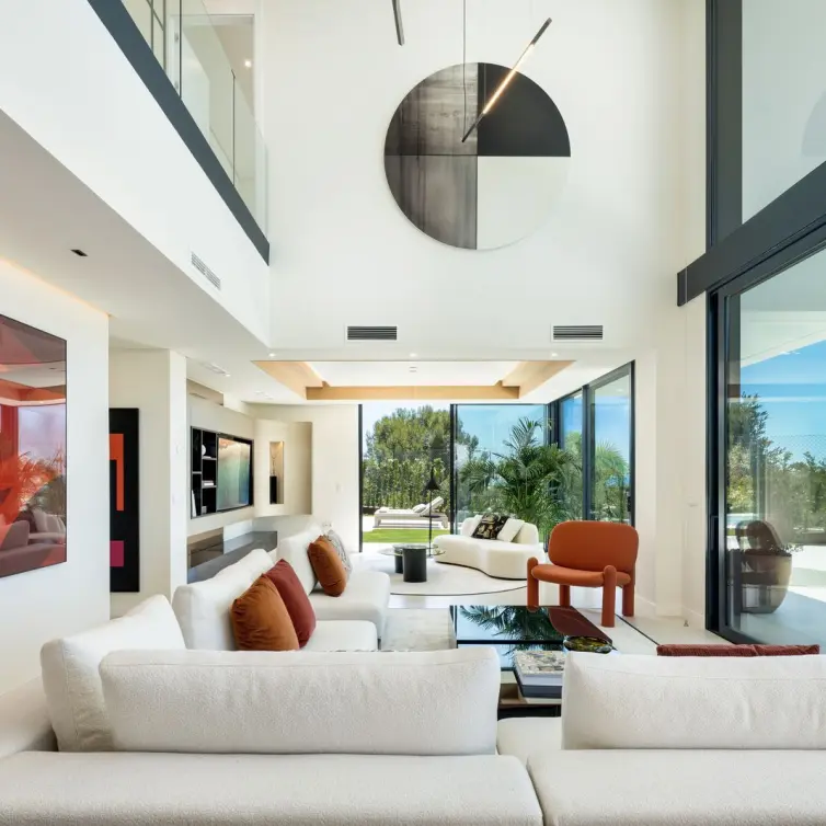 Venta de villa independiente en Río Real