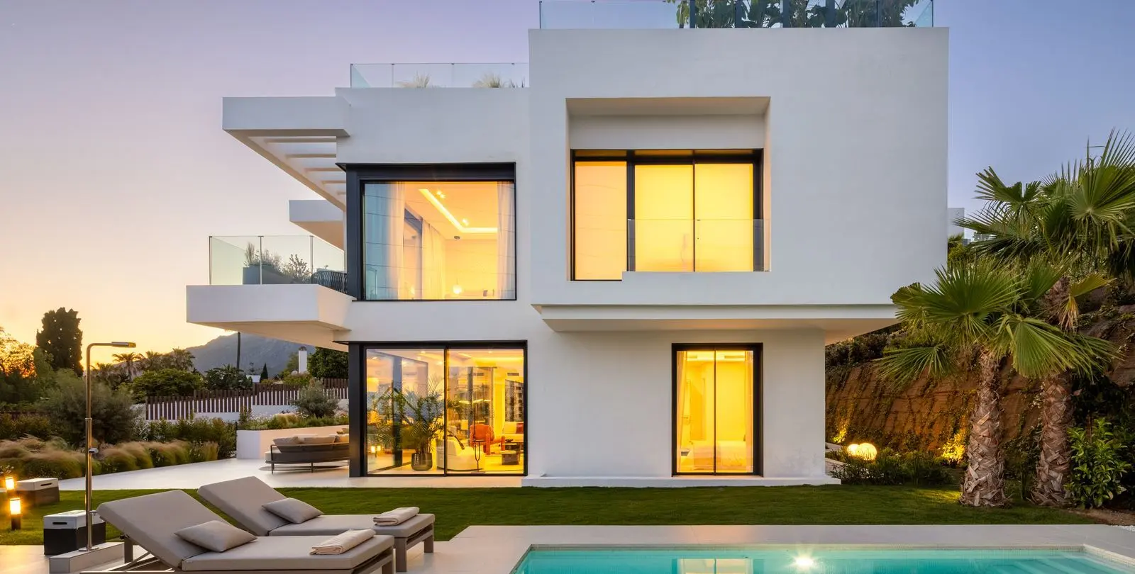 Venta de villa independiente en Río Real 12